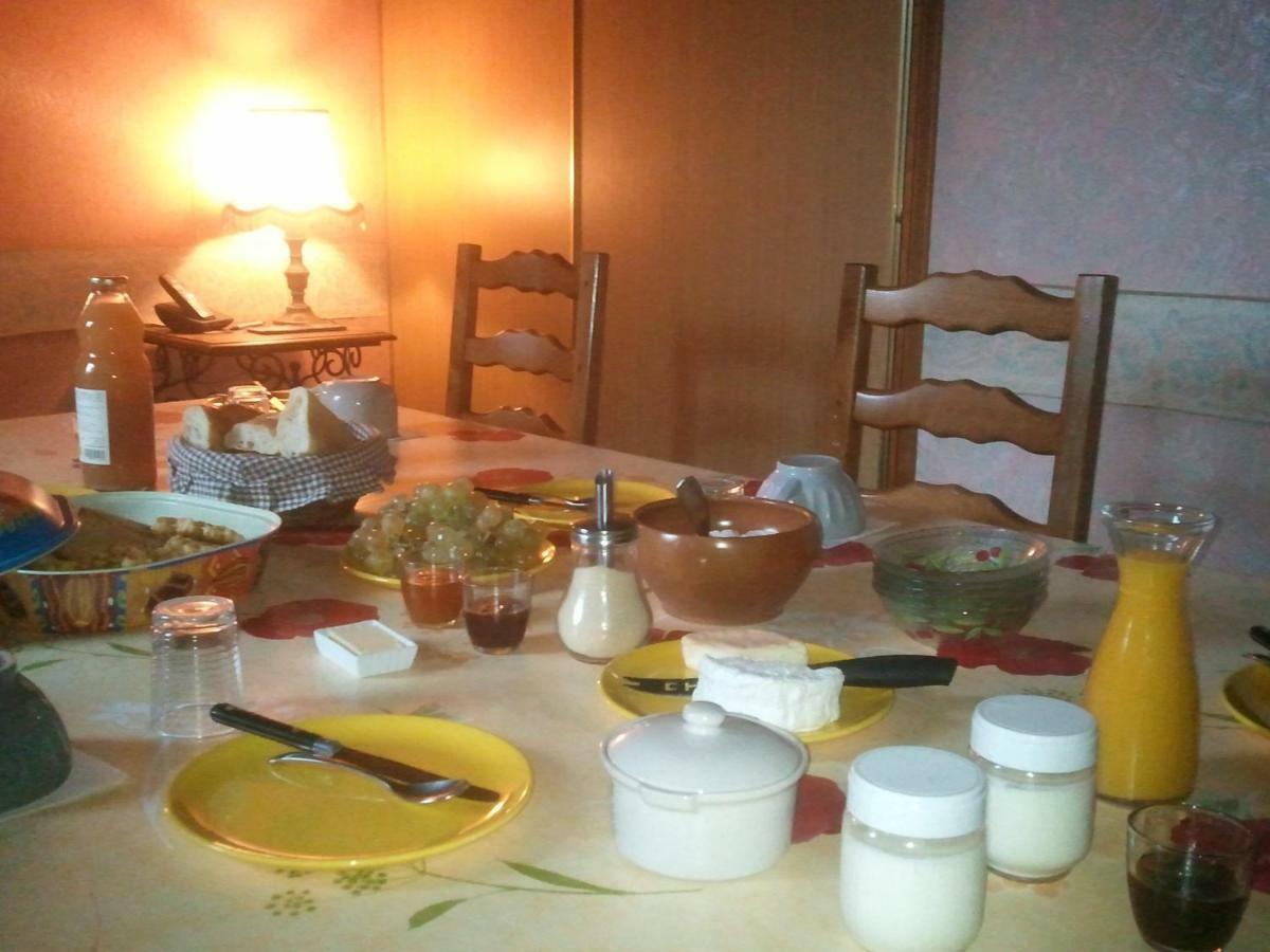 Le Point Du Jour Bed and Breakfast Revin  Εξωτερικό φωτογραφία