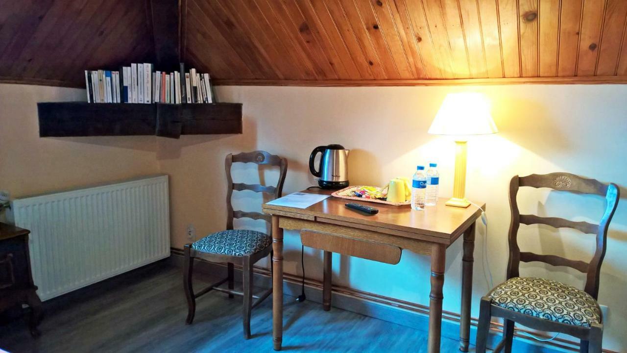 Le Point Du Jour Bed and Breakfast Revin  Εξωτερικό φωτογραφία