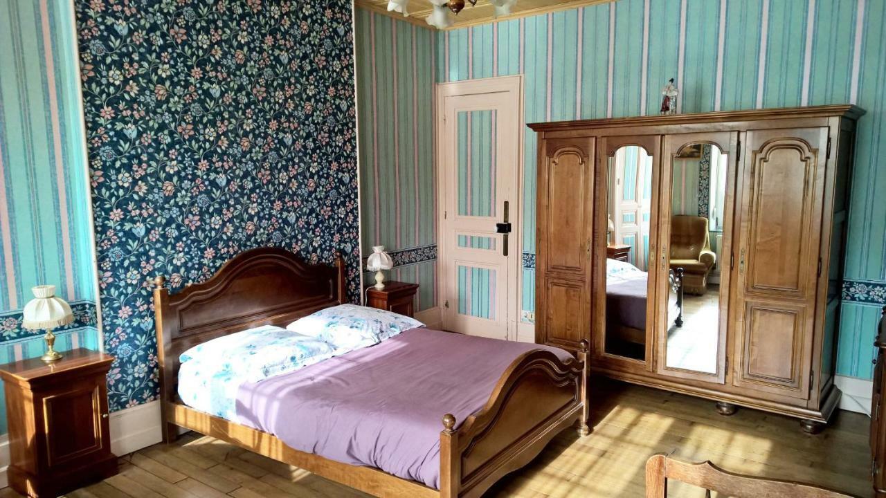 Le Point Du Jour Bed and Breakfast Revin  Εξωτερικό φωτογραφία